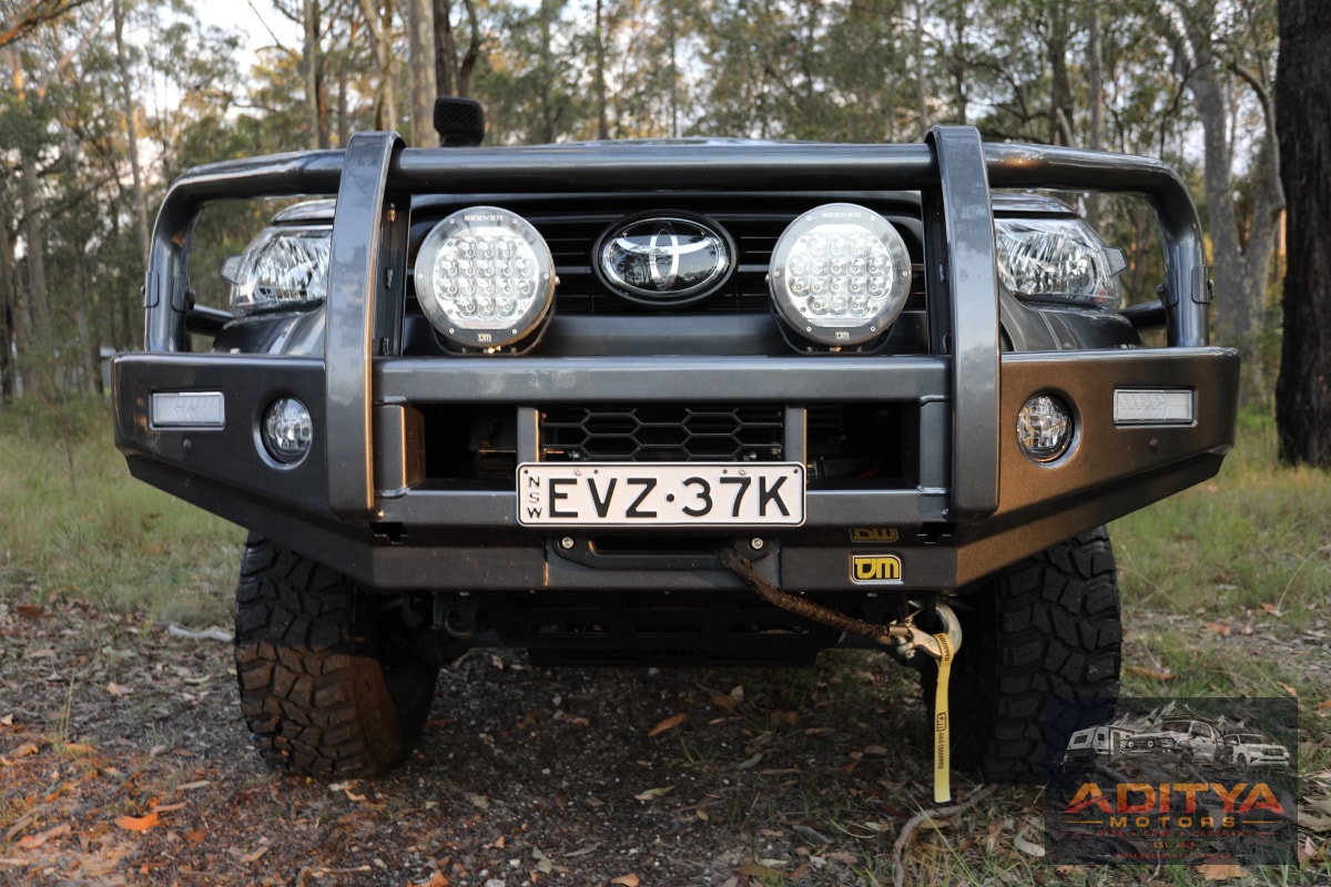 2022 Toyota Hilux SR dual cab